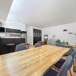 T2 Spacieux & Lumineux Hyper Centre דירה אנז'ה