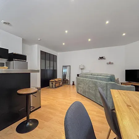 T2 Spacieux & Lumineux Hyper Centre شقة أنجير