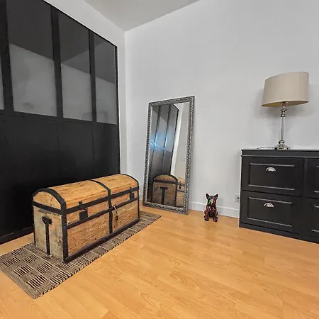 T2 Spacieux & Lumineux Hyper Centre شقة *