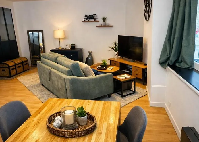 T2 Spacieux & Lumineux Hyper Centre * أنجير